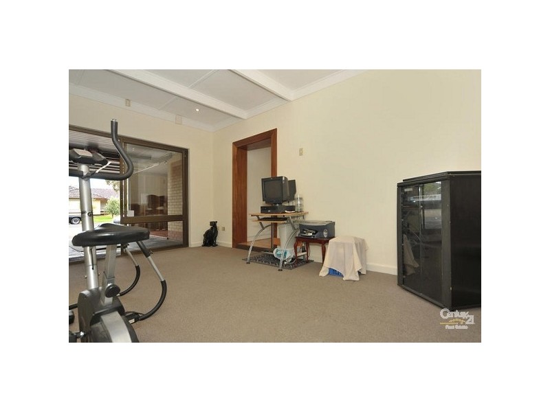 15 Stacey Crescent, Klemzig SA 5087