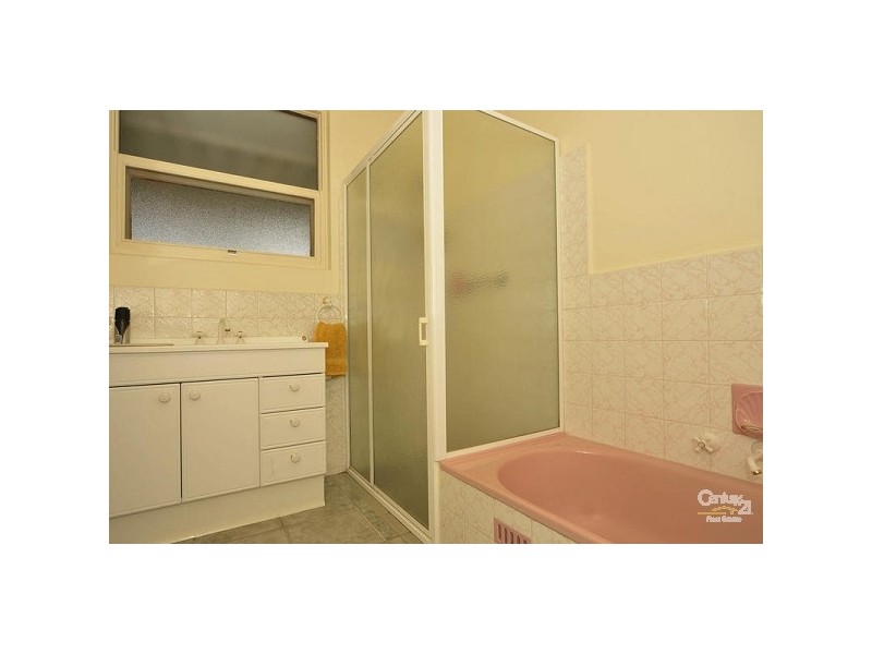 15 Stacey Crescent, Klemzig SA 5087