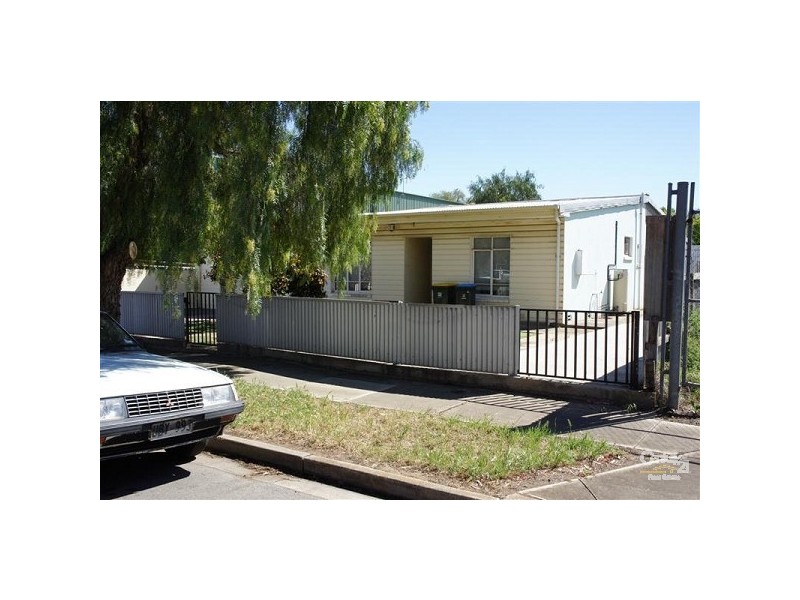 4 Parkin Street, Dry Creek SA 5094