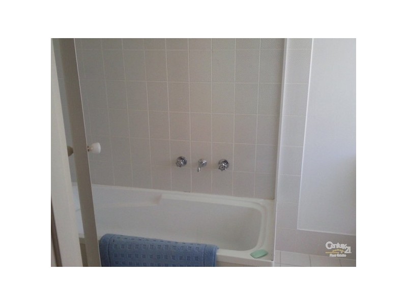 11 Hanbury Court, Oakden SA 5086