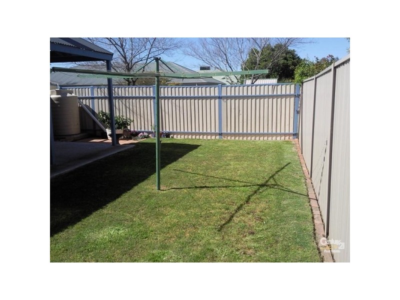 11 Hanbury Court, Oakden SA 5086