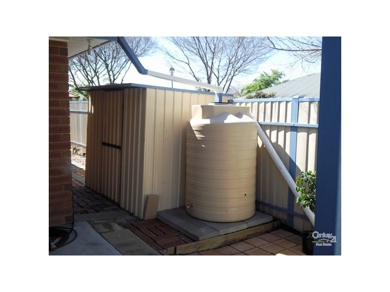 11 Hanbury Court, Oakden SA 5086