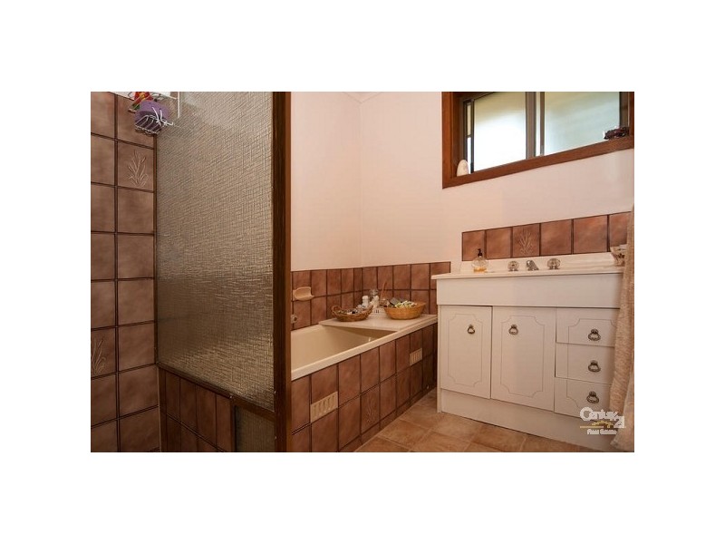 42 Eva Avenue, Redwood Park SA 5097