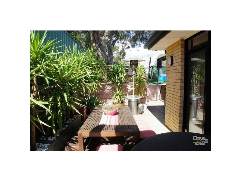 70 Walkleys Road, Valley View SA 5093