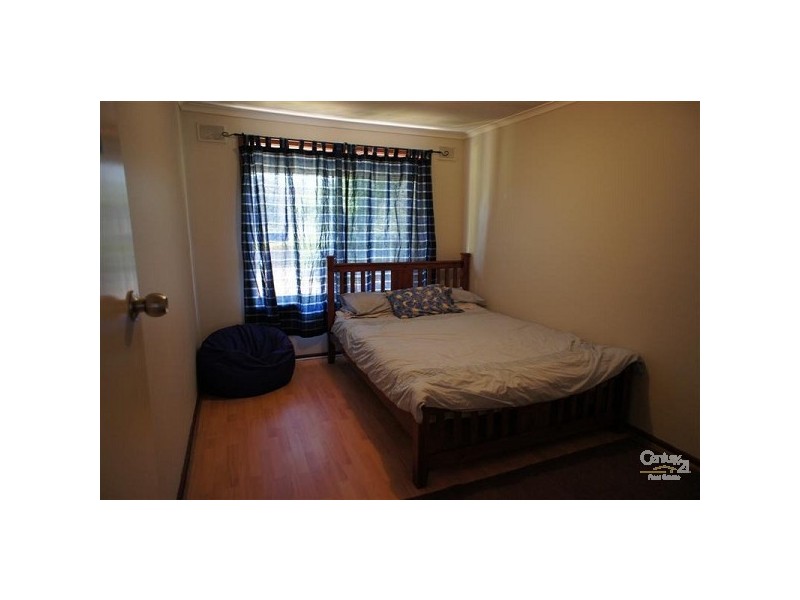 31 Lorraine Avenue, Para Vista SA 5093