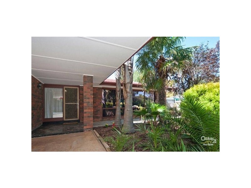 15 Domain Avenue, Para Vista SA 5093