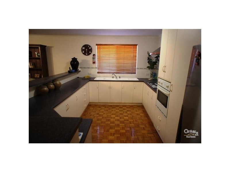 5 Standen Court, Oakden SA 5086