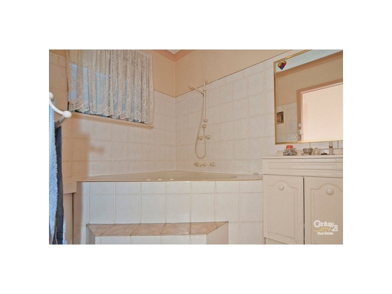 15 McBean Avenue, Holden Hill SA 5088