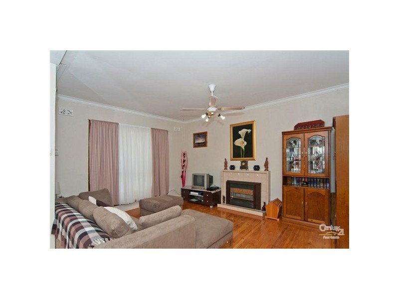 20 Campbell Road, Elizabeth Downs SA 5113