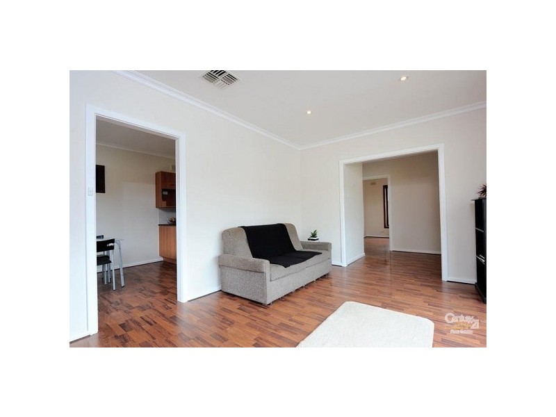 8a Esther Binks Avenue, Greenacres SA 5086