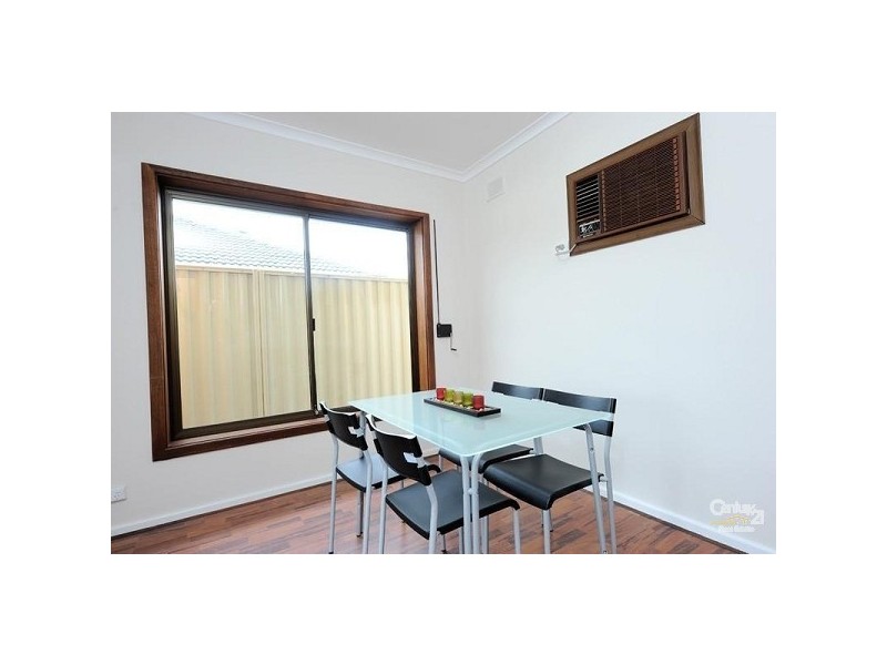 8a Esther Binks Avenue, Greenacres SA 5086