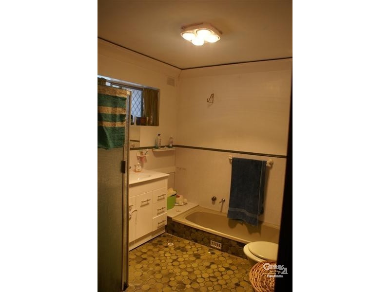 21 Haddington Street, Valley View SA 5093