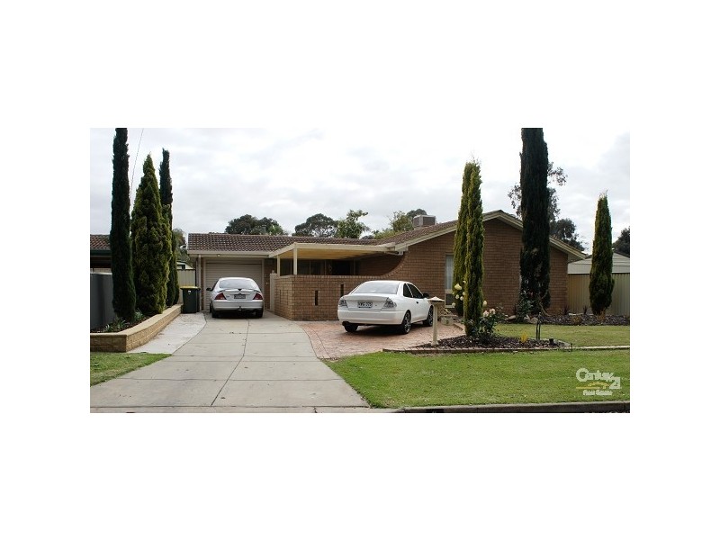 9 Middle Avenue, Paralowie SA 5108