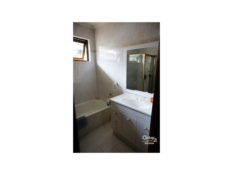 9 Middle Avenue, Paralowie SA 5108