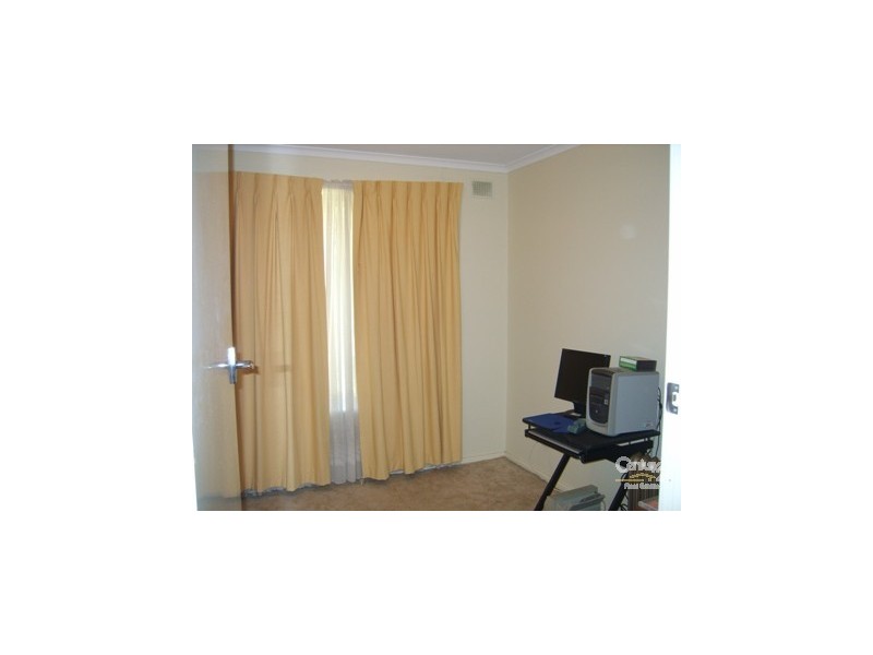 1 Gwinganna Crescent, Holden Hill SA 5088