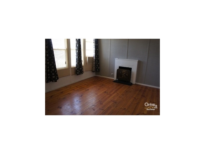 27 Melrose Avenue, Clearview SA 5085