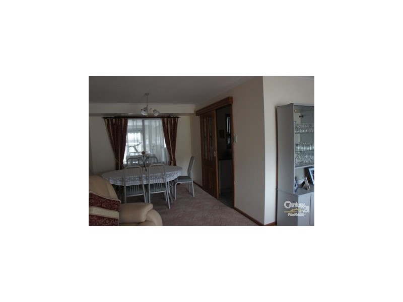 34 Hedgerow Drive, Gulfview Heights SA 5096