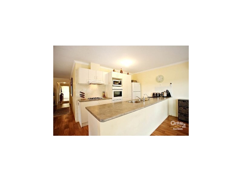 16 Redwood Close, Noarlunga Downs SA 5168