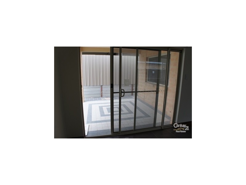 12 Melrose Avenue, Clearview SA 5085