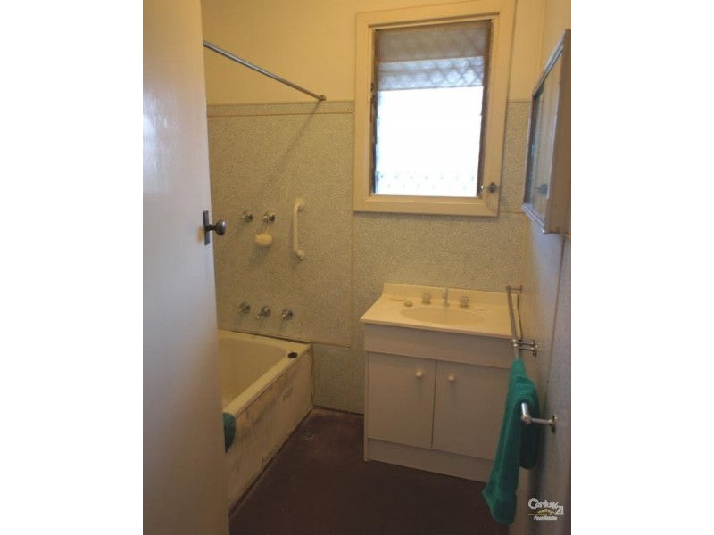 36 Manoora Street, Greenacres SA 5086