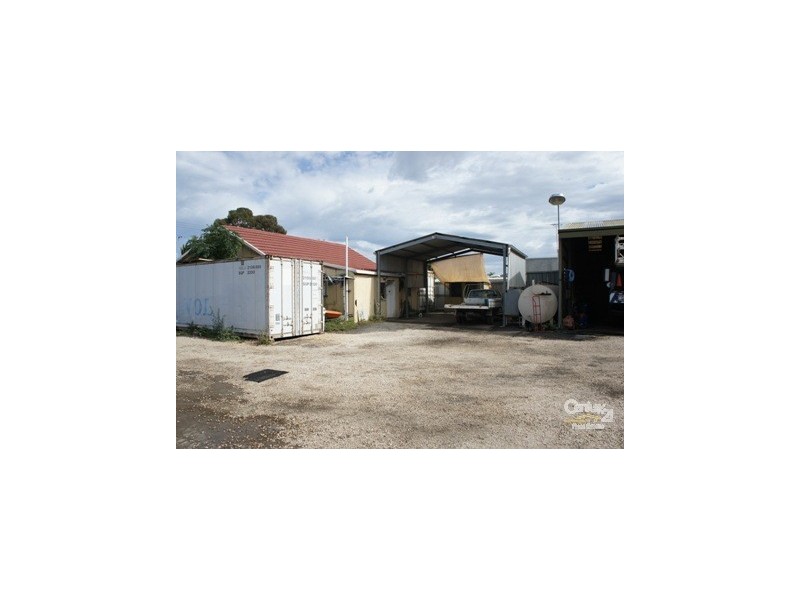 13 Thomas Street, Cavan SA 5094