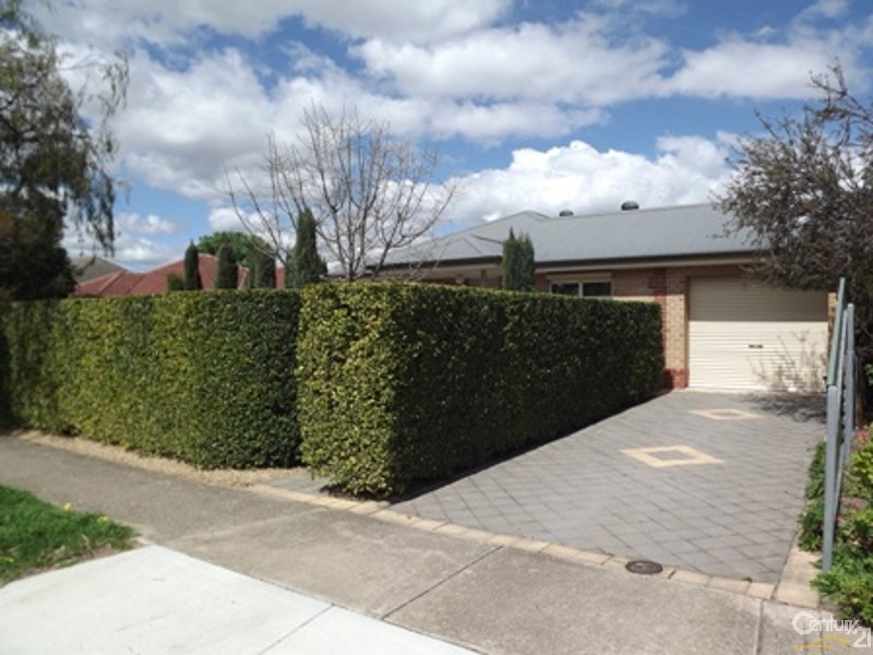 27A Orlando Avenue, Hampstead Gardens SA 5086