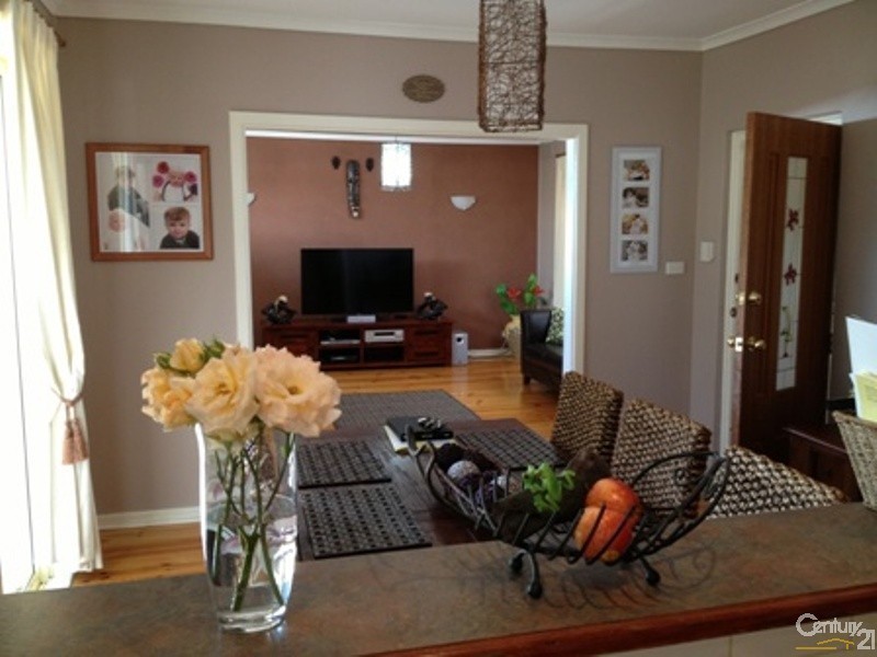 14 James Street, Vista SA 5091