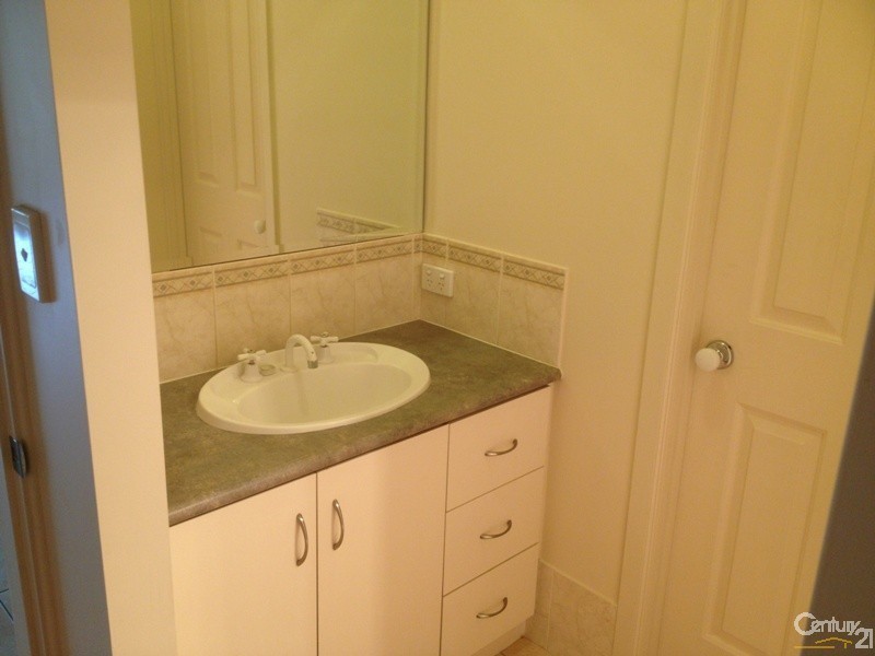 31 Leander Ave, Greenacres SA 5086