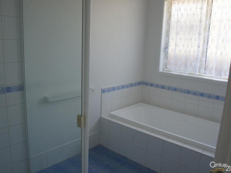 32 Hanbury Court, Oakden SA 5086