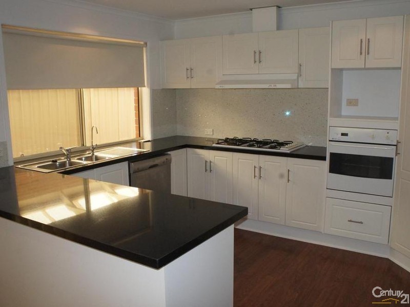 32 Hanbury Court, Oakden SA 5086