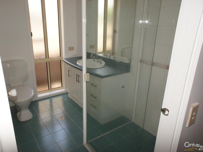 32 Hanbury Court, Oakden SA 5086