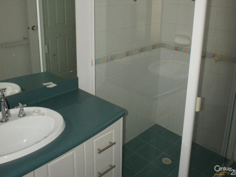 32 Hanbury Court, Oakden SA 5086