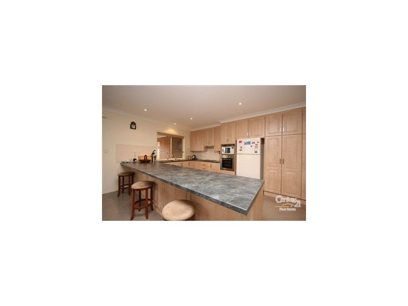 8 Greenlea Court, Munno Para West SA 5115