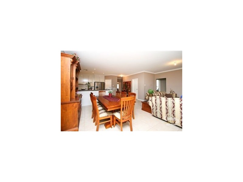 21 Falcon Drive, Hewett SA 5118