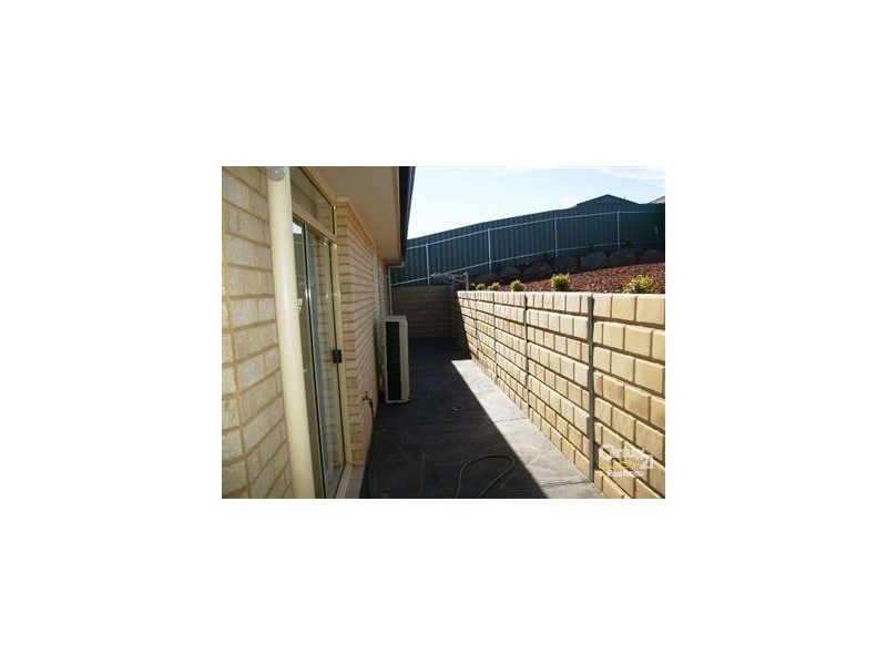 21 Falcon Drive, Hewett SA 5118
