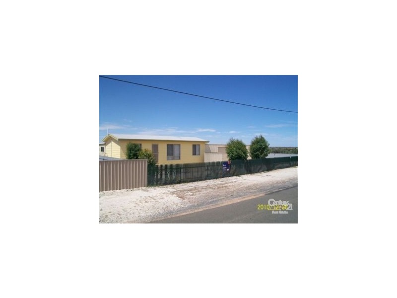 37 Sandpiper Drive, Thompson Beach SA 5501