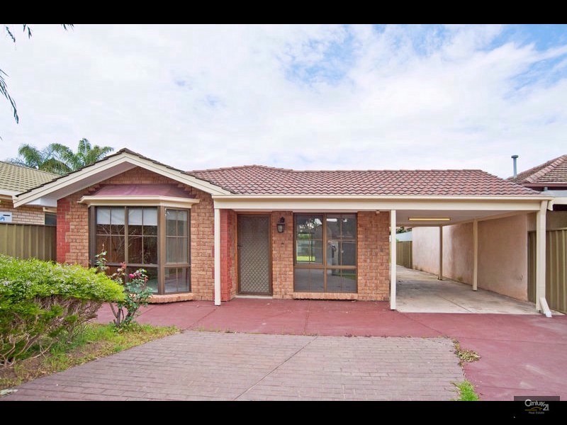 18 Beaconsfield Tce, Ascot Park SA 5043