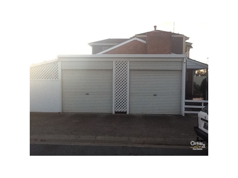 12 Broadford Crescent, Findon SA 5023