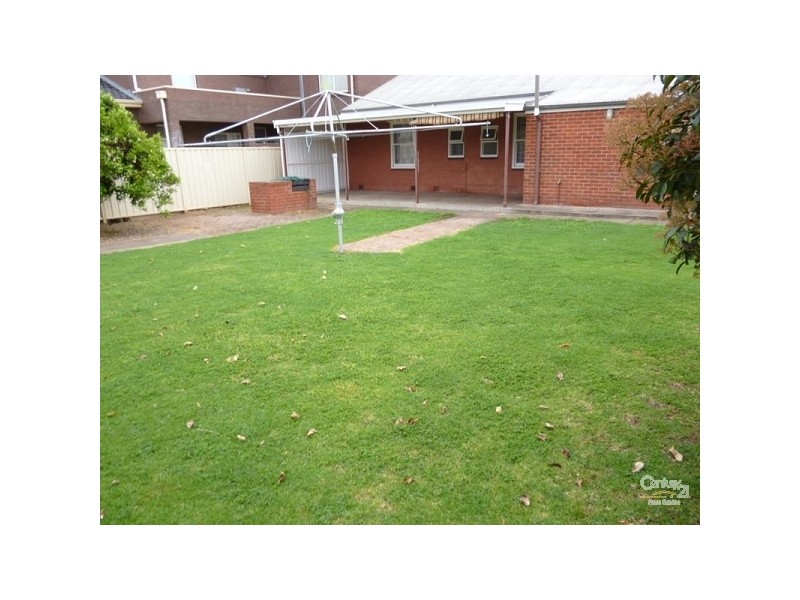 12 Broadford Crescent, Findon SA 5023