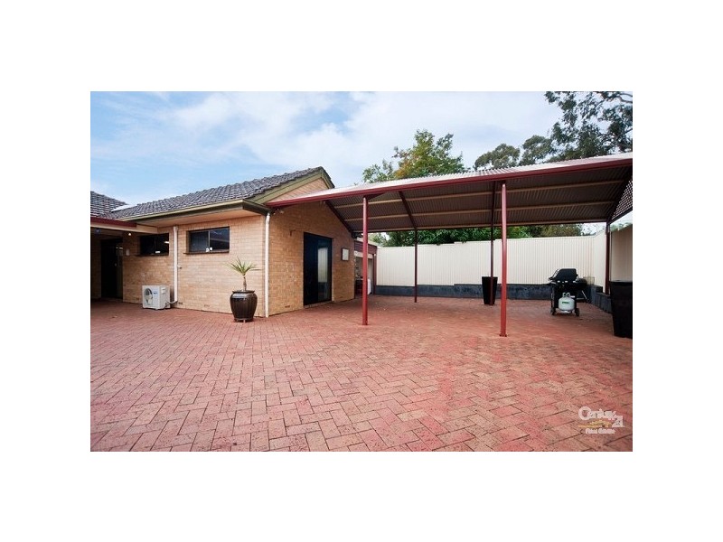 25 Greenbank Rd, Athelstone SA 5076