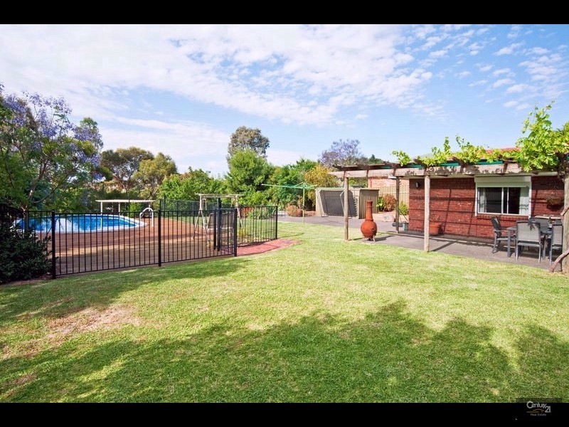 172 Target Hill Road, Salisbury Heights SA 5109