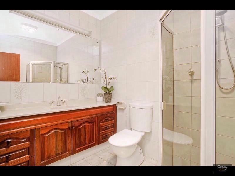 25 Greenbank Rd, Athelstone SA 5076