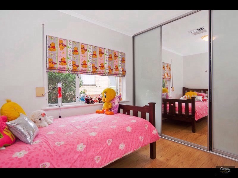 25 Greenbank Rd, Athelstone SA 5076