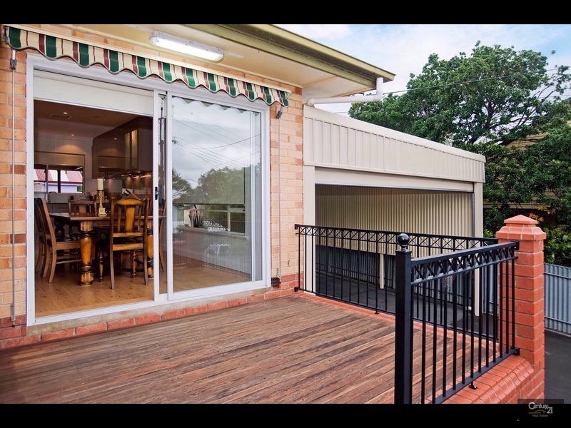 25 Greenbank Rd, Athelstone SA 5076