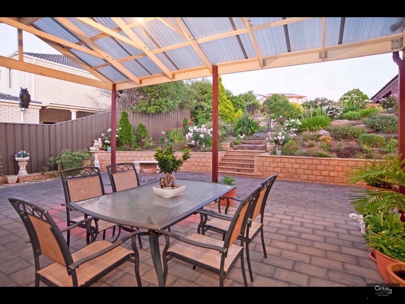 1 Waterview Crescent, Gulfview Heights SA 5096