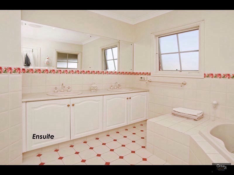 1 Waterview Crescent, Gulfview Heights SA 5096
