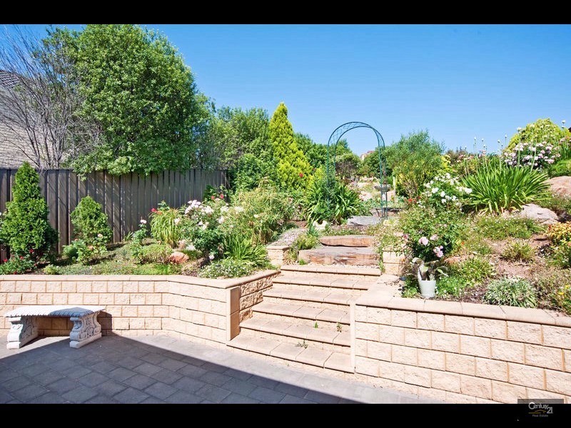 1 Waterview Crescent, Gulfview Heights SA 5096