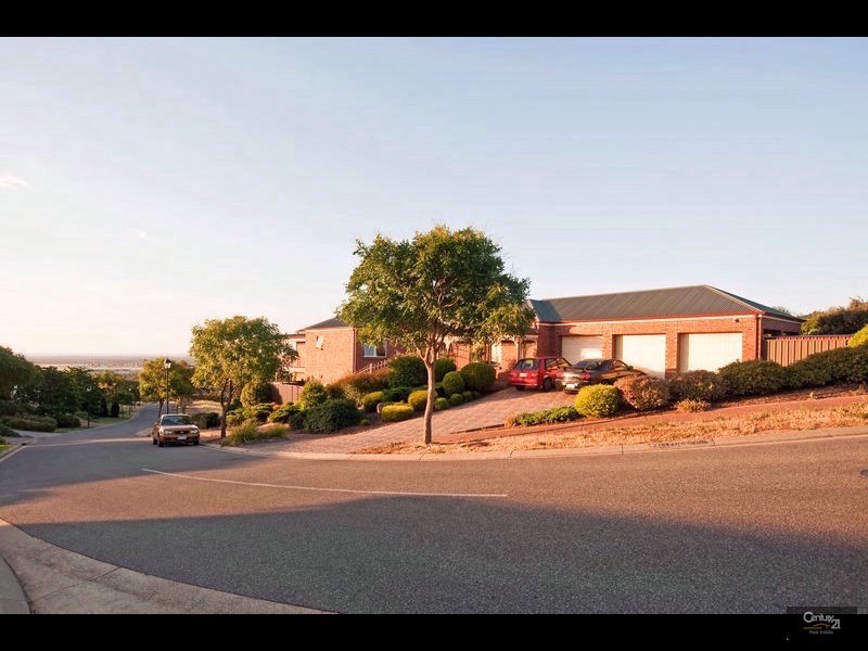 1 Waterview Crescent, Gulfview Heights SA 5096