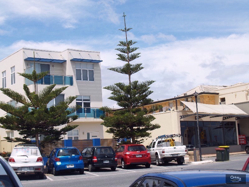2/134 The Esplanade, Brighton SA 5048