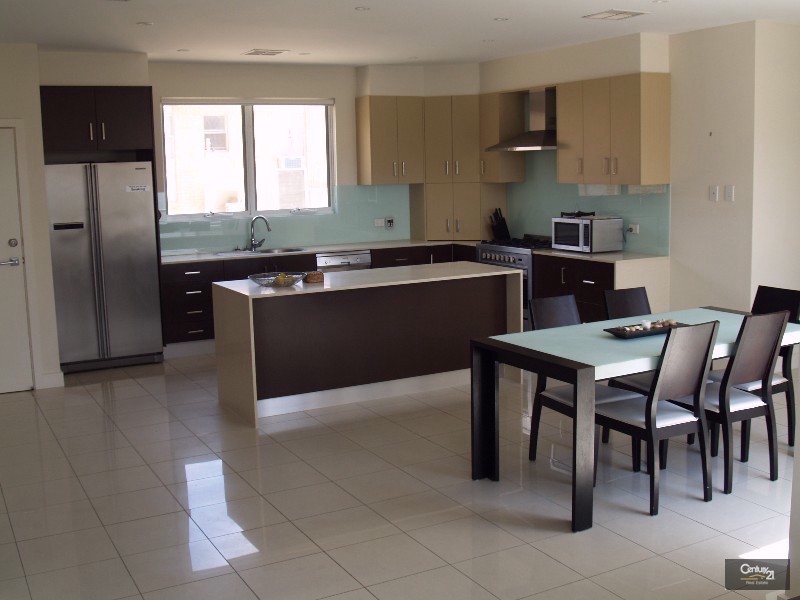 2/134 The Esplanade, Brighton SA 5048